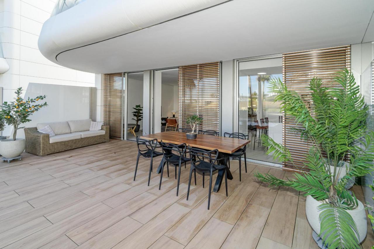 Te- Luxury Resort, Front Line Beach, Families Only Appartamento Estepona
